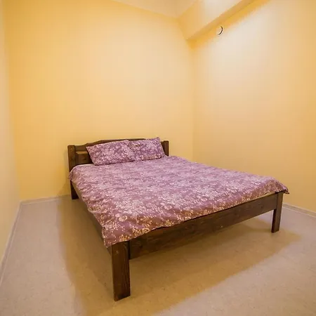 Apartment Enjoy Easy Living In Recently Renovated